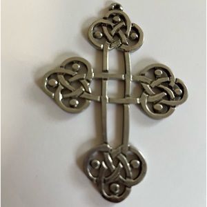 Reed D. & Barton Large Pewter Cross in mint condition .